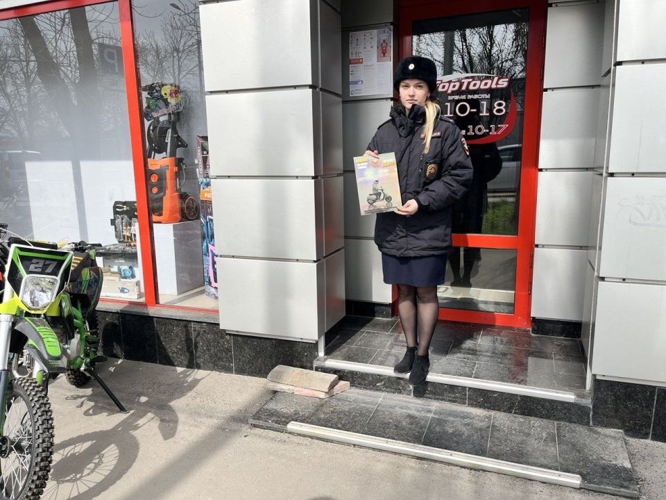 Сотрудники Госавтоинспекции проводят профилактические рейды Сотрудники Госавтоинспекции проводят профилактические рейды