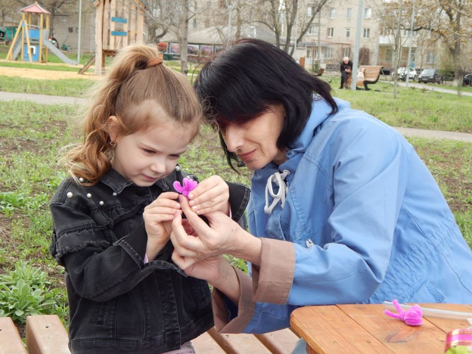 День смеха в парке: веселье, смех и весенние пожелания! День смеха в парке: веселье, смех и весенние пожелания!