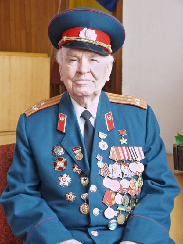 Светлана Гизай: Сегодня 110 лет со дня рождения Героя Советского Союза Ивана Сергеевича Малько, участника Великой Отечественной войны Светлана Гизай: Сегодня 110 лет со дня рождения Героя Советского Союза Ивана Сергеевича Малько, участника Великой Отечественной войны