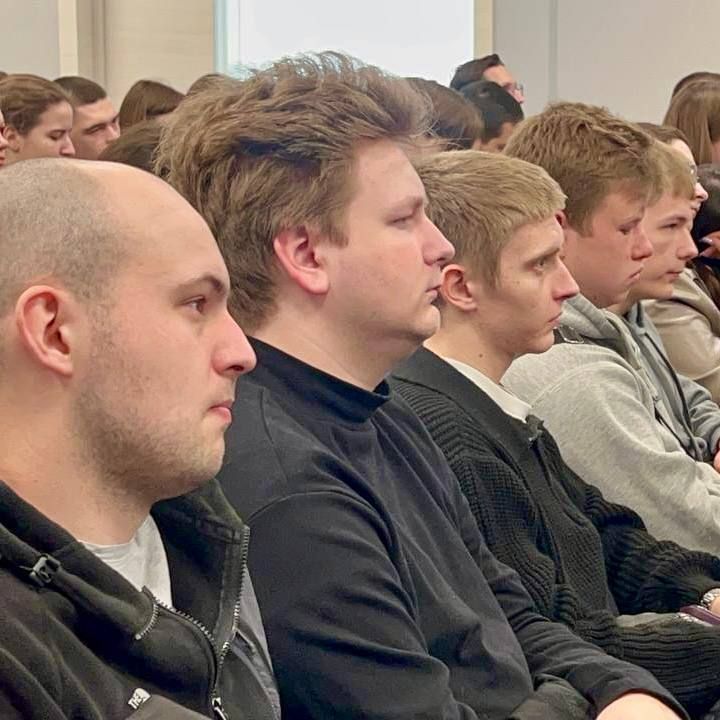 111111 Луганские правоохранители встретились со столичными студентами 111111 Луганские правоохранители встретились со столичными студентами