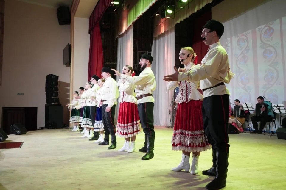 «Песни степного раздолья»: премьера, объединившая душу народа и мастерство артистов «Песни степного раздолья»: премьера, объединившая душу народа и мастерство артистов