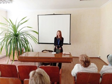 В Луганской больнице № 1 прошло занятие по финансовой грамотности