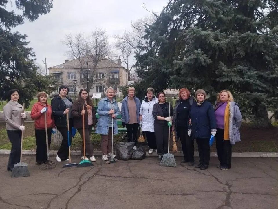 В посёлке Дубовский состоялся санитарный день В посёлке Дубовский состоялся санитарный день