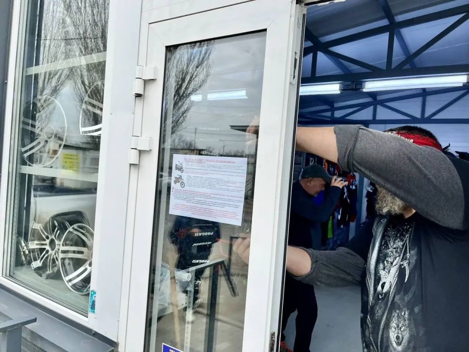 Сотрудники Госавтоинспекции продолжают проводить профилактические рейды Сотрудники Госавтоинспекции продолжают проводить профилактические рейды