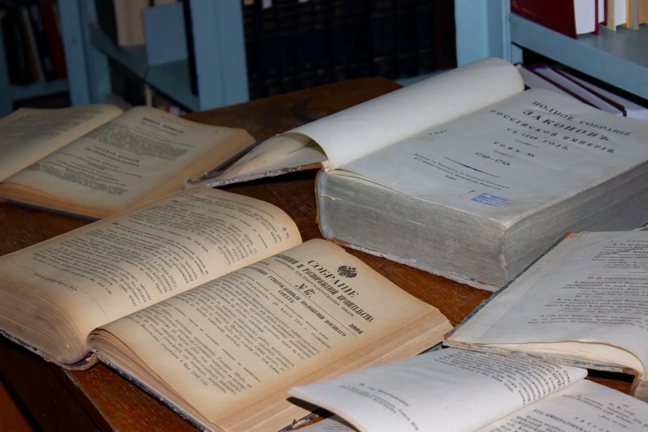 В Президентской библиотеке создадут фонд документов об ЛНР