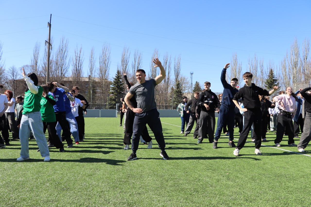 Стаханов присоединился к Всероссийскому спортивному марафону «Сила России» Стаханов присоединился к Всероссийскому спортивному марафону «Сила России»