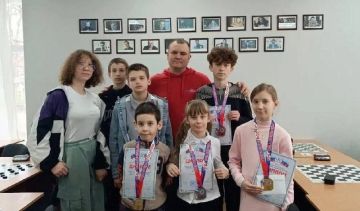 Интеллектуальные победы: Меловские шашисты — лучшие в республике!