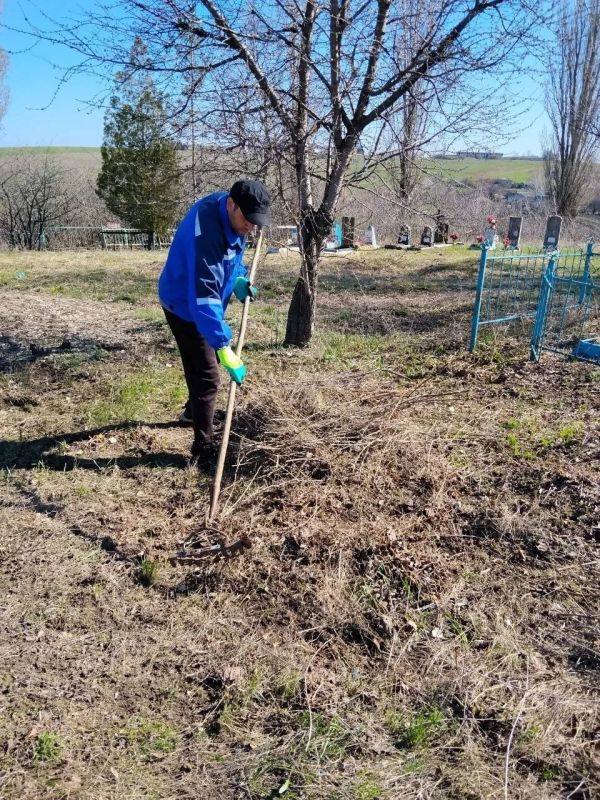 В Белокуракинском муниципальном округе активно идут работы по подготовке к предстоящим поминальным дням В Белокуракинском муниципальном округе активно идут работы по подготовке к предстоящим поминальным дням