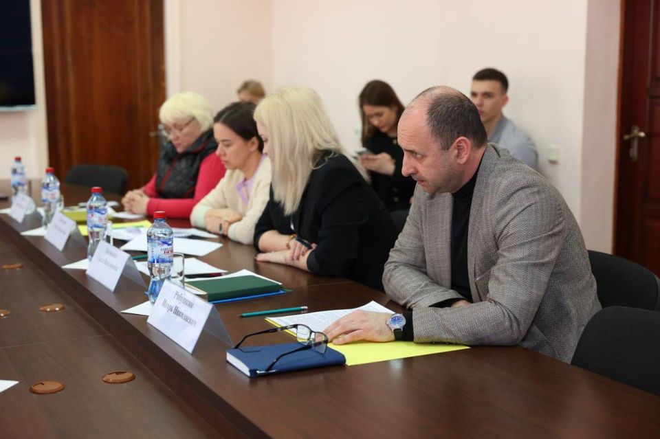 Дарья Лантратова: Ветераны угольной отрасли должны быть обеспечены твердым топливом Дарья Лантратова: Ветераны угольной отрасли должны быть обеспечены твердым топливом