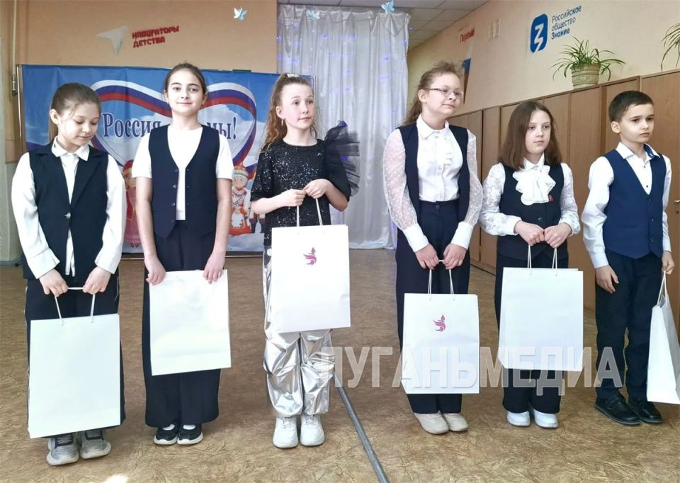 В Краснолучскую школу № 10 приехали гости из Уфы В Краснолучскую школу № 10 приехали гости из Уфы