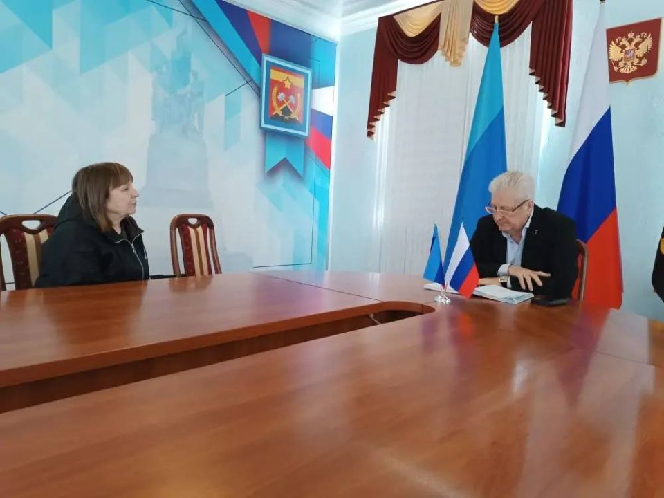 Сергей Козенко: В первый понедельник апреля в Администрации округа провел очередной личный прием граждан Сергей Козенко: В первый понедельник апреля в Администрации округа провел очередной личный прием граждан