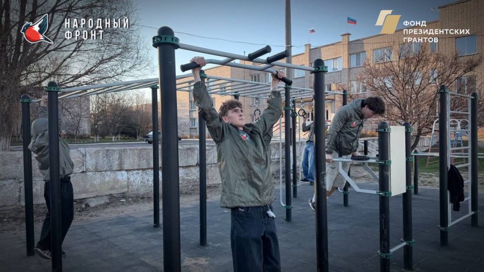 В преддверии Дня здоровья команда Молодёжки НФ из Алчевска провела тренировку на свежем воздухе! В преддверии Дня здоровья команда Молодёжки НФ из Алчевска провела тренировку на свежем воздухе!