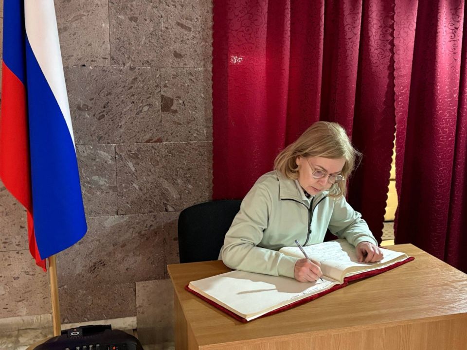 Красный Луч с дружеским визитом посетила делегация из Уфимского района Республики Башкортостан Красный Луч с дружеским визитом посетила делегация из Уфимского района Республики Башкортостан
