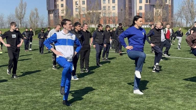 Старт дан по всей республике: как Луганск встретил спортивный марафон «Сила России» Старт дан по всей республике: как Луганск встретил спортивный марафон «Сила России»