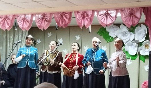 В селе Поповка состоялся праздничный концерт В селе Поповка состоялся праздничный концерт
