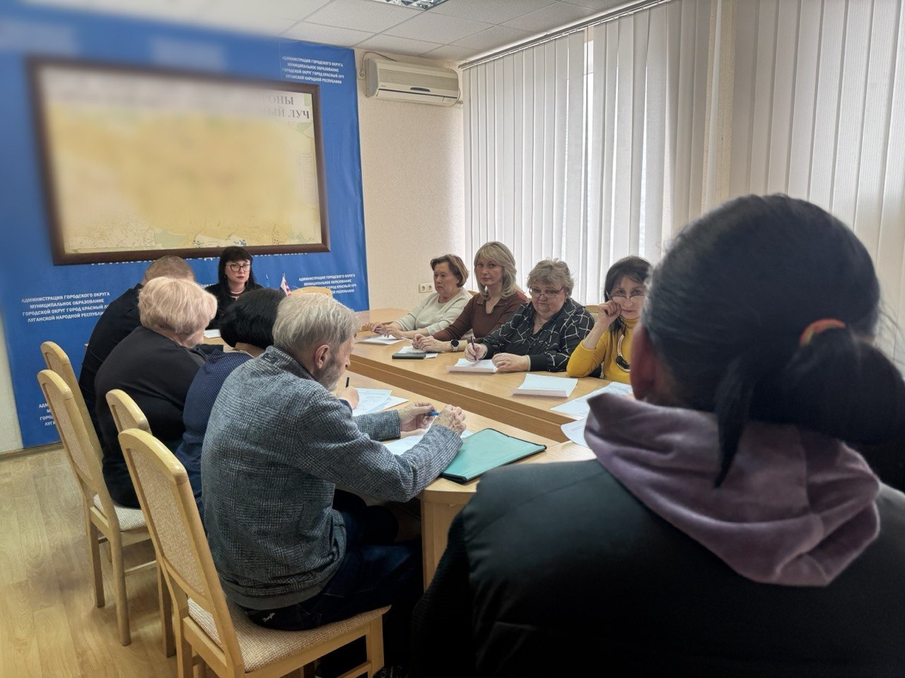 В Администрации Краснолучского городского округа прошло заседание комиссии по делам несовершеннолетних и защите их прав В Администрации Краснолучского городского округа прошло заседание комиссии по делам несовершеннолетних и защите их прав