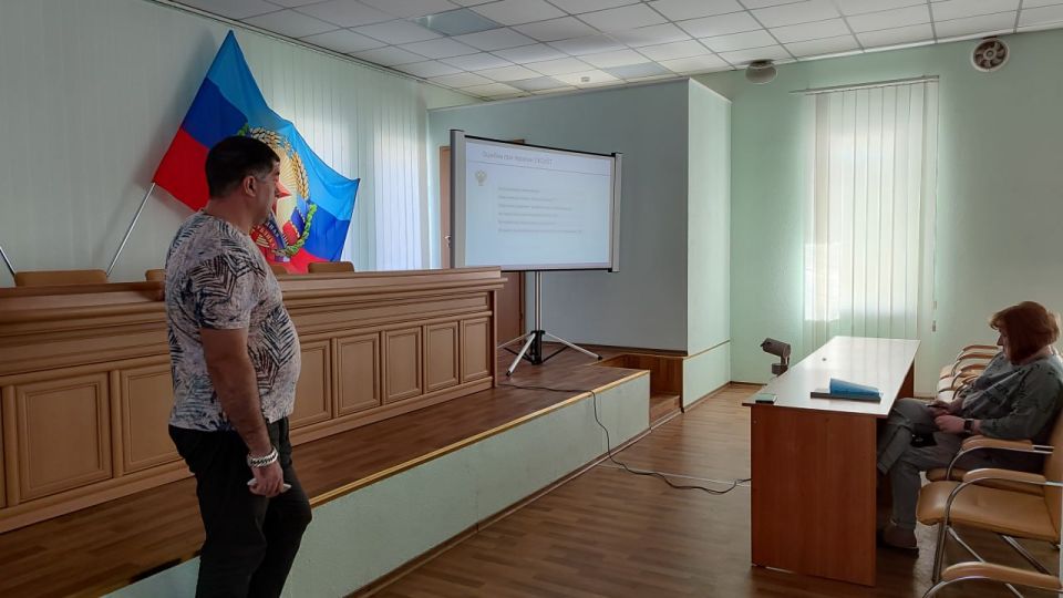 Директор Луганского центра медицины катастроф провел выездной семинар в Старобельске Директор Луганского центра медицины катастроф провел выездной семинар в Старобельске