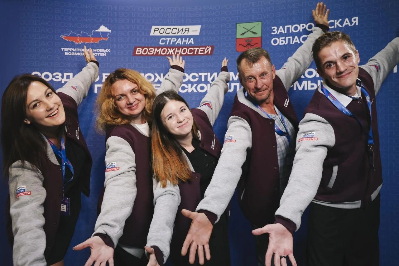 Андрей Рубанцов: Жители Донбасса и Новороссии вместе с Президентской платформой создадут социальные инициативы для улучшения жизни Андрей Рубанцов: Жители Донбасса и Новороссии вместе с Президентской платформой создадут социальные инициативы для улучшения жизни