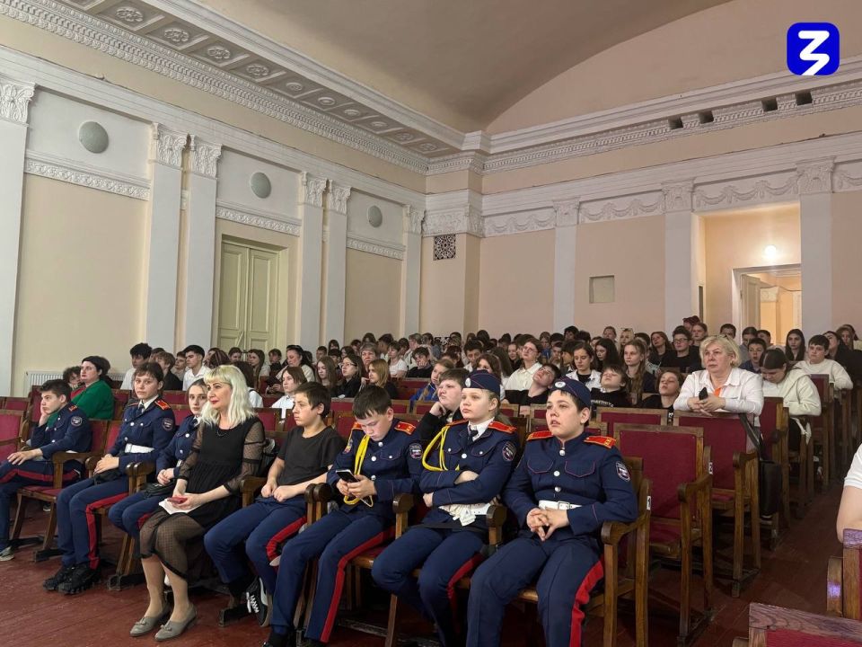 В Стаханове завершилась серия лекций ко Дню космонавтики от Российского общества «Знание» В Стаханове завершилась серия лекций ко Дню космонавтики от Российского общества «Знание»