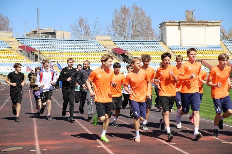 Старт дан по всей республике: как Луганск встретил спортивный марафон «Сила России» Старт дан по всей республике: как Луганск встретил спортивный марафон «Сила России»