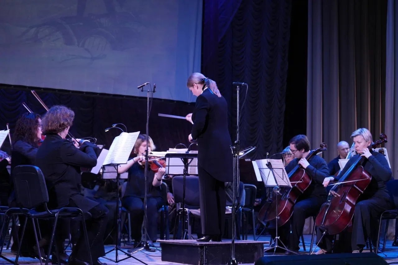 В Стаханове с аншлагом прошел концерт, посвященный Владимиру Далю В Стаханове с аншлагом прошел концерт, посвященный Владимиру Далю