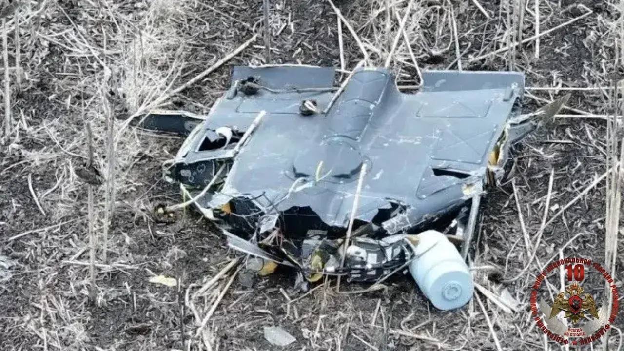 Шесть вражеских беспилотников самолётного типа уничтожили бойцы Росгвардии в ЛНР за минувшие сутки Шесть вражеских беспилотников самолётного типа уничтожили бойцы Росгвардии в ЛНР за минувшие сутки