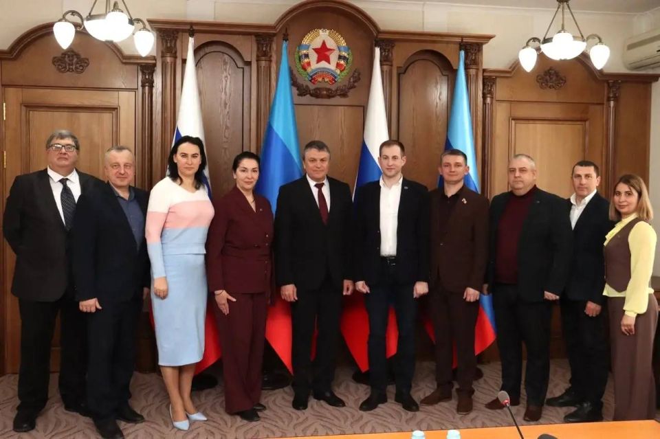 Леонид Пасечник: Региональное отделение Русского географического общества развивает туризм, сохраняет экологию и привлекает молодежь к изучению природы Луганщины Леонид Пасечник: Региональное отделение Русского географического общества развивает туризм, сохраняет экологию и привлекает молодежь к изучению природы Луганщины