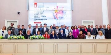 Директор луганского театра имени Голубовича участвует в конференции в Санкт-Петербурге