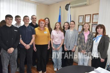 Выпускники школы села Можняковка Новопсковского округа познакомились с проектом «Профориентация и маршрутизация молодежи»
