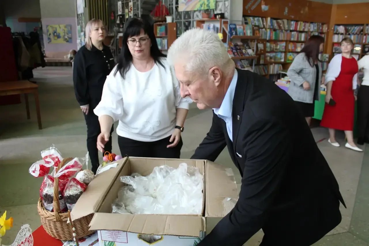 Сергей Козенко: Теплая встреча в канун Пасхи Сергей Козенко: Теплая встреча в канун Пасхи