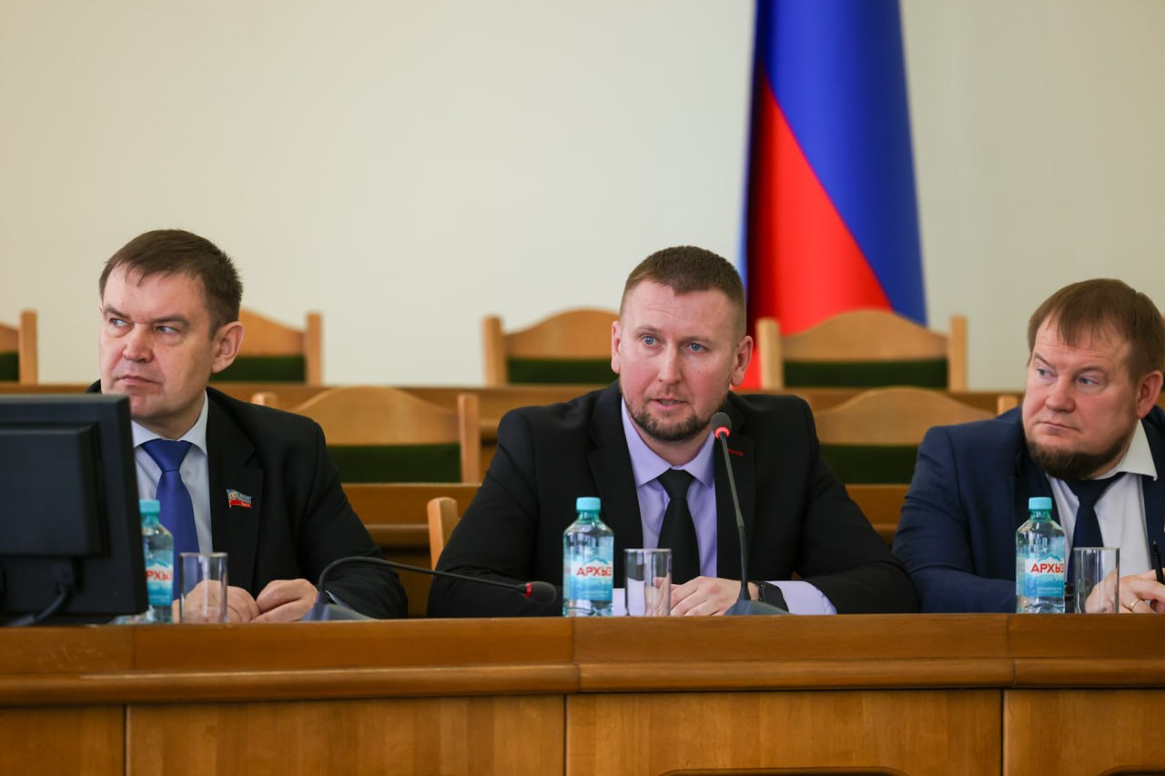 Виктор Водолацкий отметил значимость развития казачества в республике Виктор Водолацкий отметил значимость развития казачества в республике