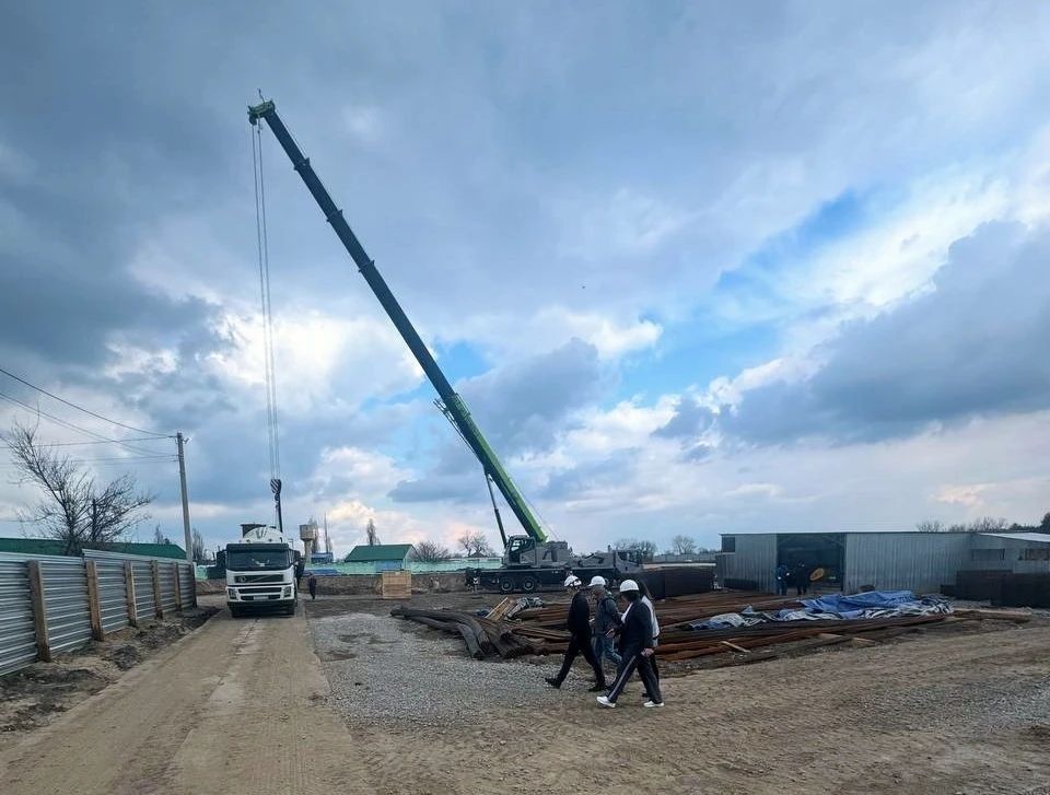 Строители приступили к возведению нового корпуса Тепловского психоневрологического интерната в рамках государственной программы «Социальная поддержка граждан» и региональной программы «Старшее поколение» Строители приступили к возведению нового корпуса Тепловского психоневрологического интерната в рамках государственной программы «Социальная поддержка граждан» и региональной программы «Старшее поколение»