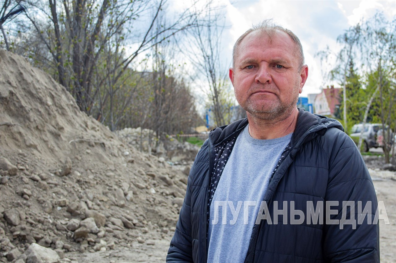 В Луганске ведутся работы по прокладке нового канализационного коллектора В Луганске ведутся работы по прокладке нового канализационного коллектора