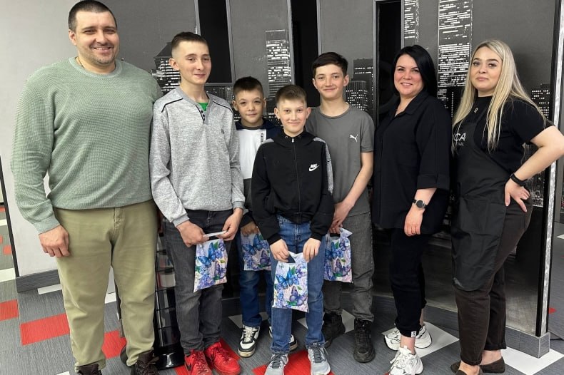 Подарить ребенку стрижку = подарить ему эмоцию!