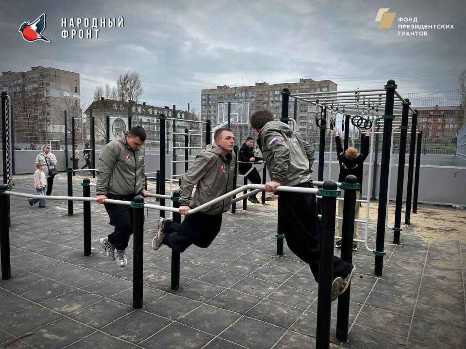 Разминка от Молодёжки НФ из Алчевска! Разминка от Молодёжки НФ из Алчевска!