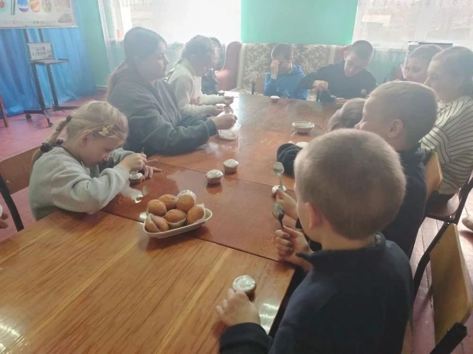 В филиале «Клуб пгт Вергулевка» для детей из объединения «Почемучки» был проведен мастер-класс «Пасхальное вдохновение» В филиале «Клуб пгт Вергулевка» для детей из объединения «Почемучки» был проведен мастер-класс «Пасхальное вдохновение»