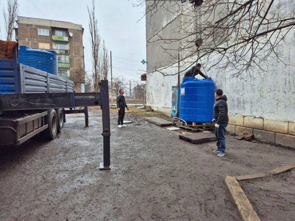 Сергей Колягин: Мы понимаем, насколько важно для жителей иметь постоянный и надёжный доступ к воде Сергей Колягин: Мы понимаем, насколько важно для жителей иметь постоянный и надёжный доступ к воде