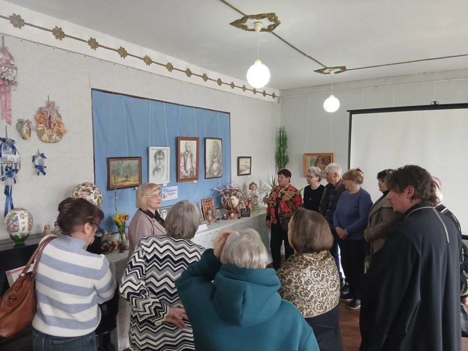 В преддверии Светлого Христова Воскресения в Кировском историко-художественном музее прошёл духовный час «Пасха — праздник радости и надежды» В преддверии Светлого Христова Воскресения в Кировском историко-художественном музее прошёл духовный час «Пасха — праздник радости и надежды»