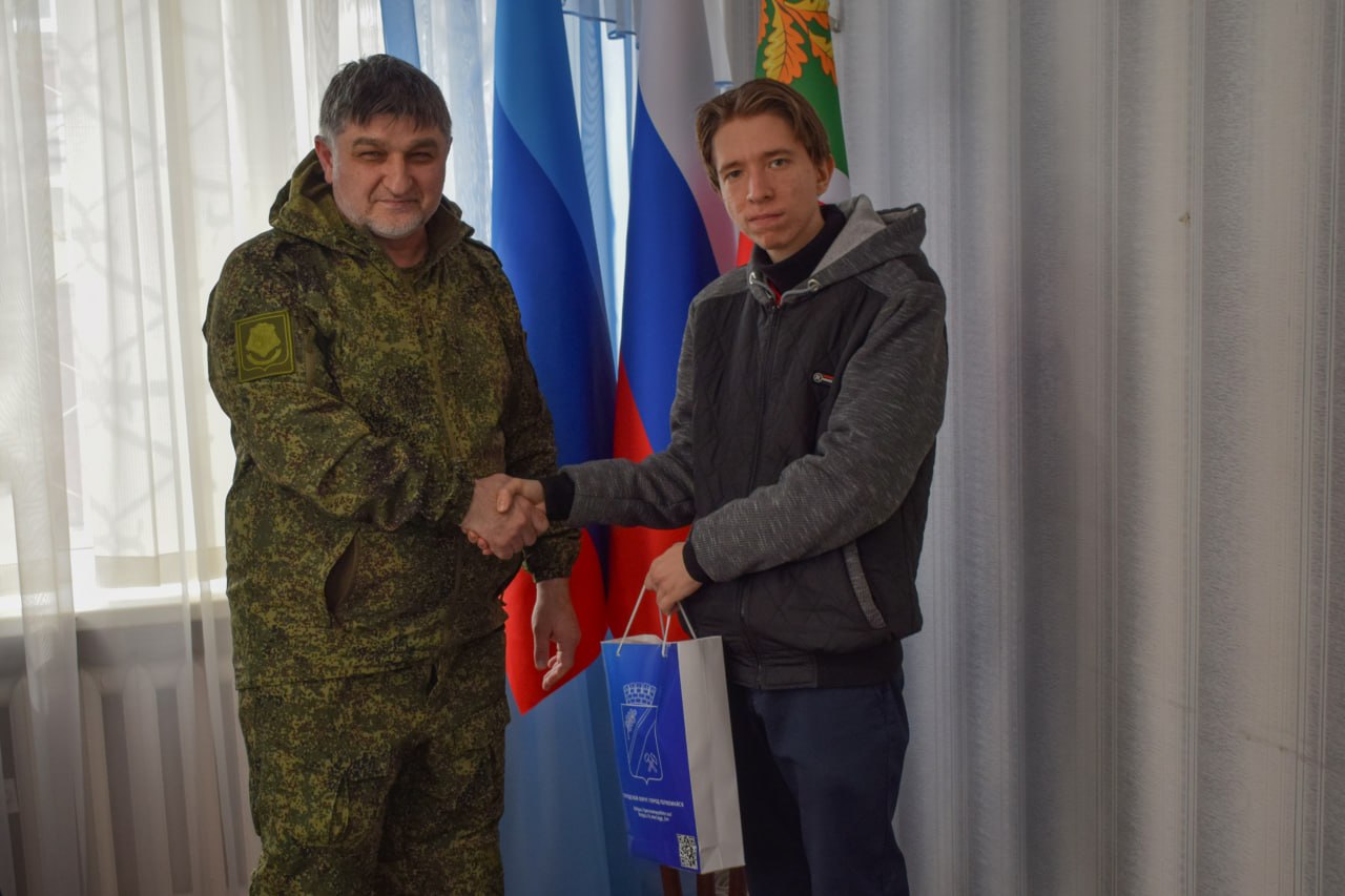 В Первомайске прошла молодежно-патриотическая акция «День призывника», посвященная предстоящему весеннему призыву в Российскую Армию