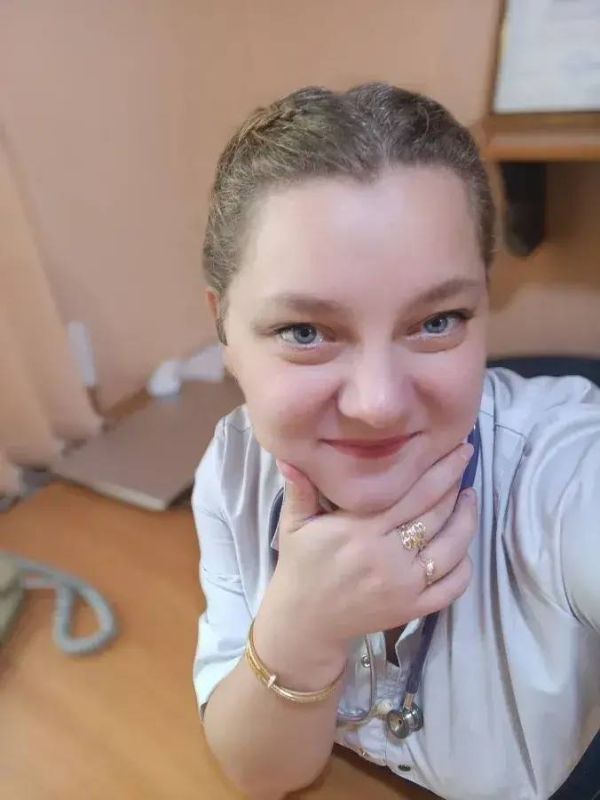 В Свердловске будущих мам поздравили с праздником и научили главному В Свердловске будущих мам поздравили с праздником и научили главному