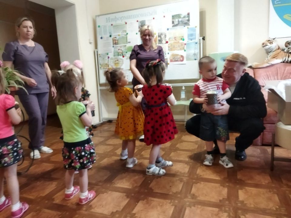 Праздник для тех, кто верит в чудо больше всех Праздник для тех, кто верит в чудо больше всех