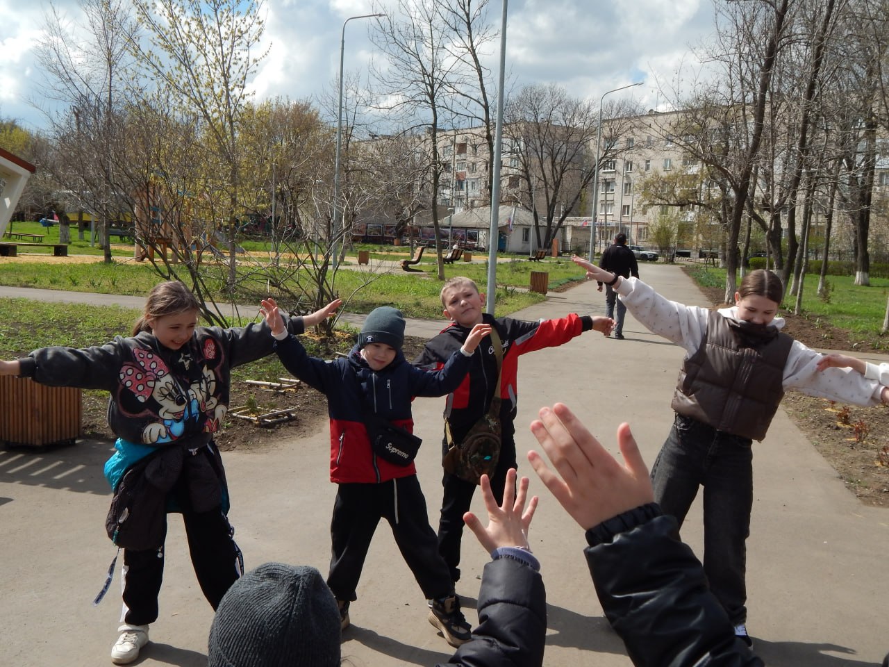 Космическая фантастика и реальность в Краснодонском парке Космическая фантастика и реальность в Краснодонском парке