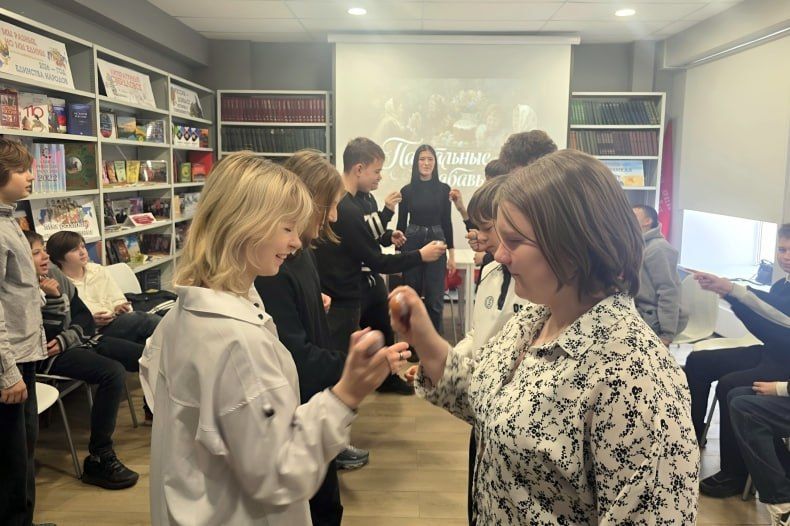 В библиотеке прошло мероприятие «Пасхальные забавы» В библиотеке прошло мероприятие «Пасхальные забавы»