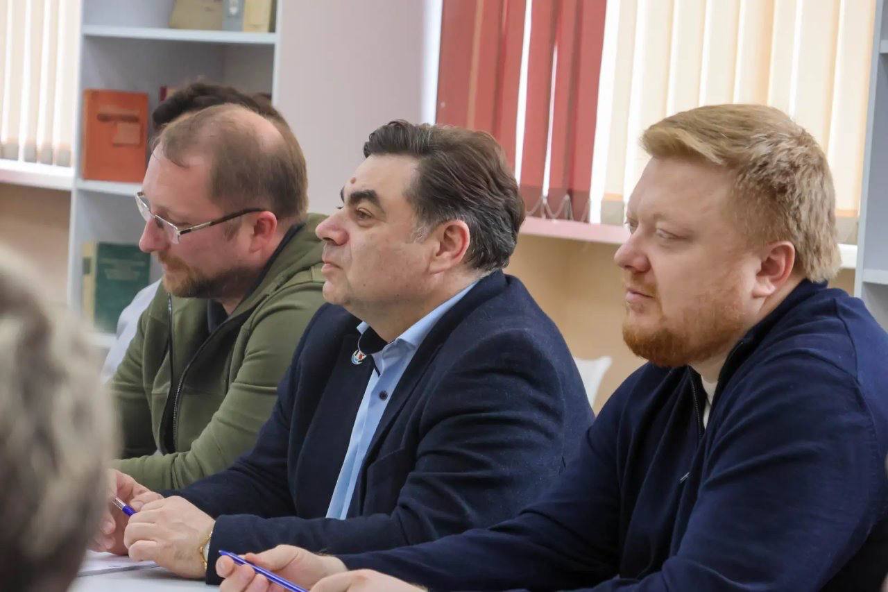 В ЛНР завершилась интенсивная образовательная программа Президентского фонда культурных инициатив В ЛНР завершилась интенсивная образовательная программа Президентского фонда культурных инициатив