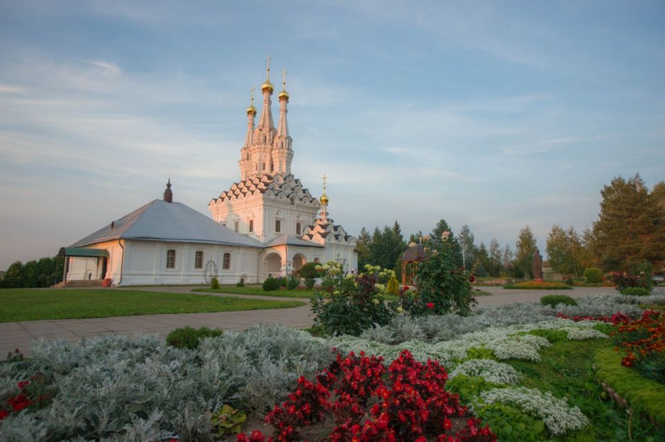 ������� "100 ������ � ������" ������� ���������