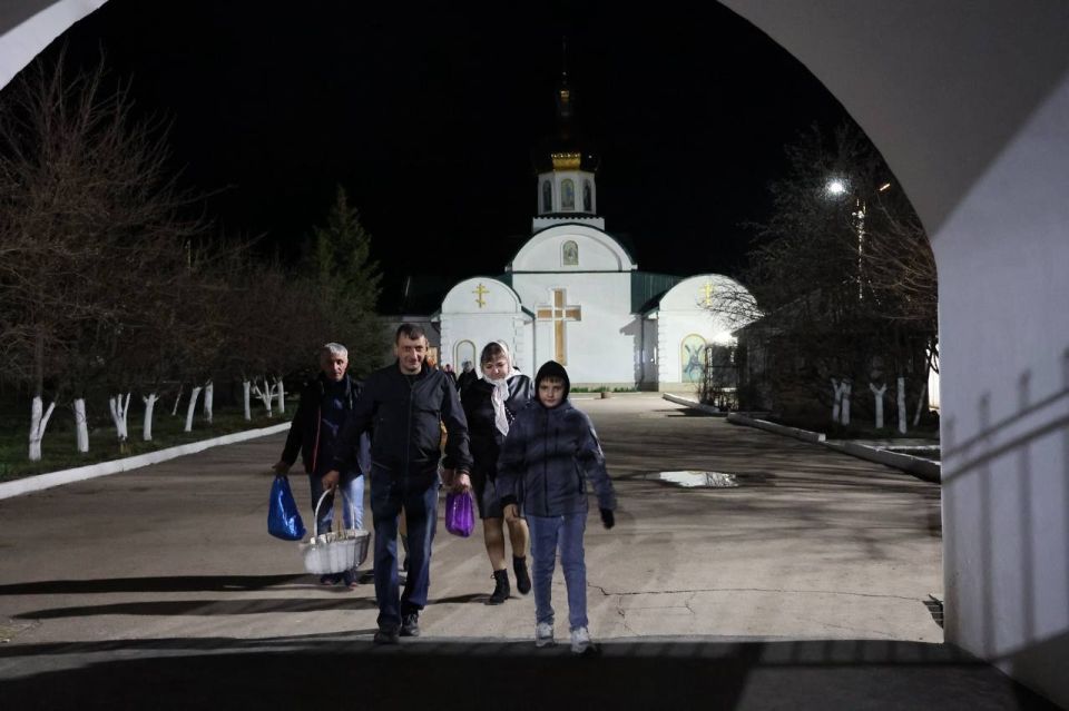 Правоохранители региона в усиленном режиме несут службу по охране общественного порядка во всех уголках республики Правоохранители региона в усиленном режиме несут службу по охране общественного порядка во всех уголках республики