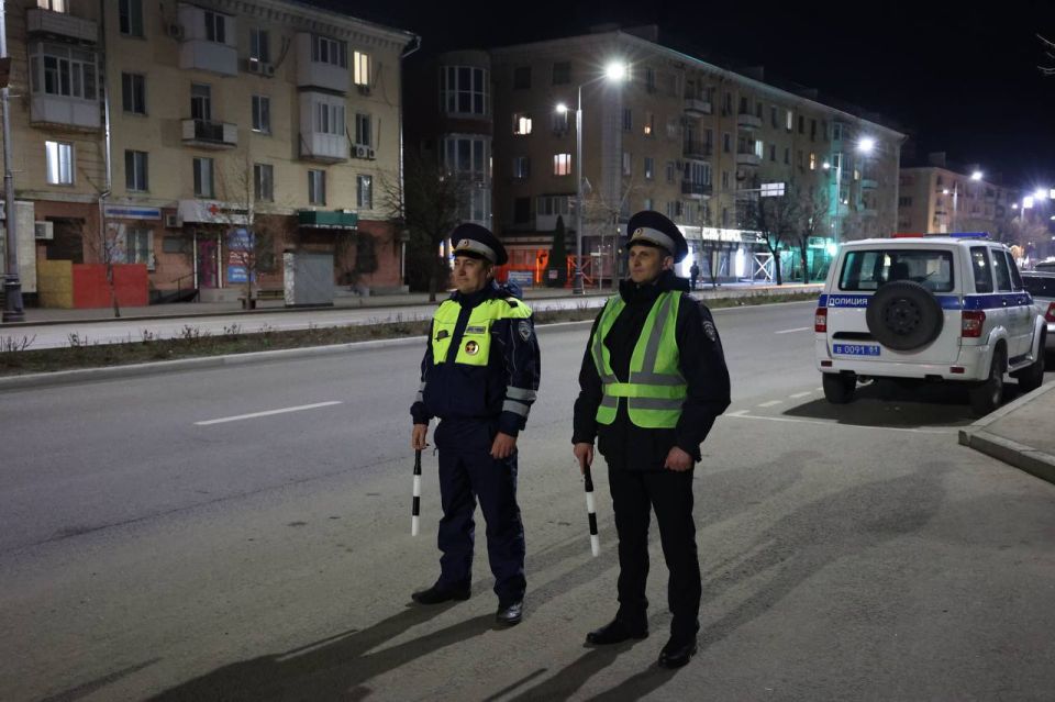 11 Правоохранители ЛНР обеспечили безопасность во время пасхальных богослужений на территории региона 11 Правоохранители ЛНР обеспечили безопасность во время пасхальных богослужений на территории региона