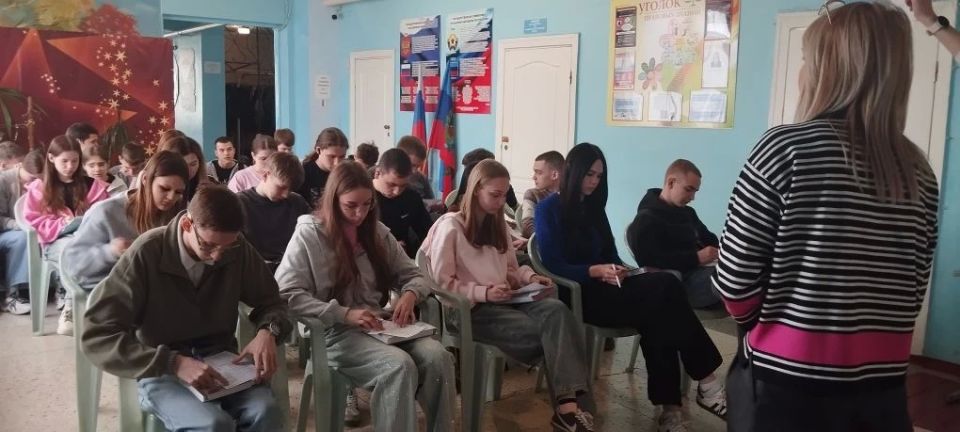 Проведены профориентационные занятия для школьников Проведены профориентационные занятия для школьников