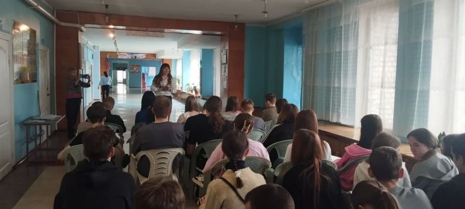Проведены профориентационные занятия для школьников Проведены профориентационные занятия для школьников
