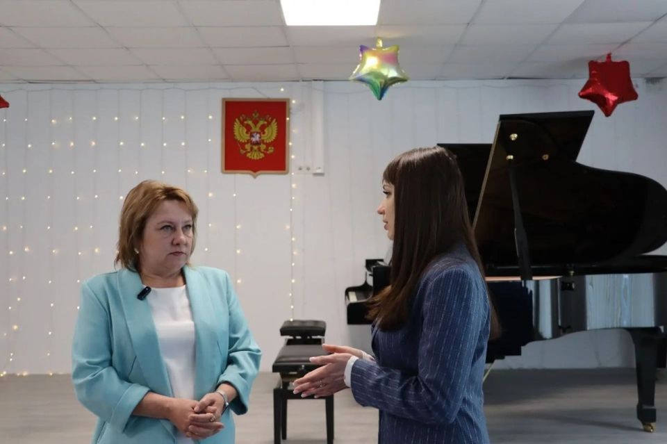 Яна Сылкина: Посетили Северодонецкую детскую музыкальную школу № 2. Здесь Минстроем РФ, ППК "Единый заказчик в сфере строительства" и подрядной организацией "Дом 73" проводятся ремонтно-восстановительные работы Яна Сылкина: Посетили Северодонецкую детскую музыкальную школу № 2. Здесь Минстроем РФ, ППК "Единый заказчик в сфере строительства" и подрядной организацией "Дом 73" проводятся ремонтно-восстановительные работы